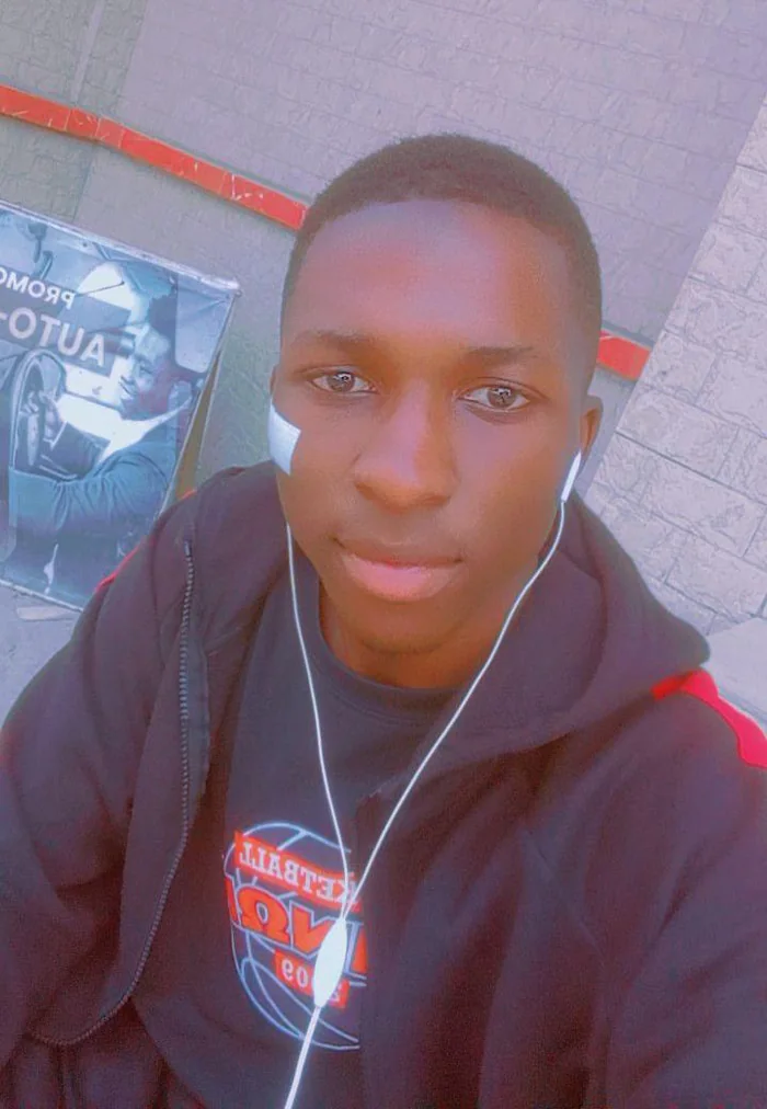Photo de Bouenissa Péguy Léonce